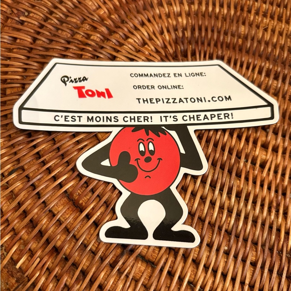 Montreal Souvenirs - Pizza Toni Magnet 🍕💓